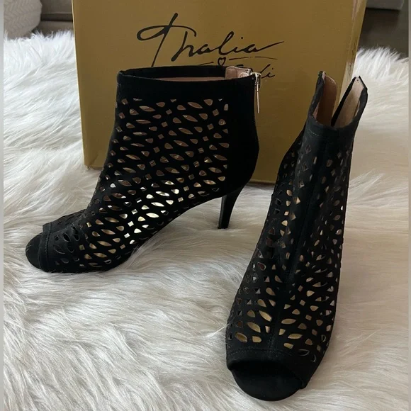 NEW Thalia Soli Open Toe Women’s Booties - Picture 2 of 11